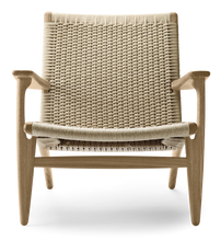 CH25 Lounge Chair