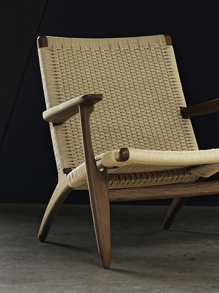 CH25 Lounge Chair