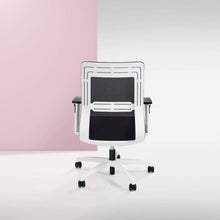 Benuna Task Chair With Arms