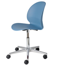 N02 Recycled Chair 5 Star Swivel Base