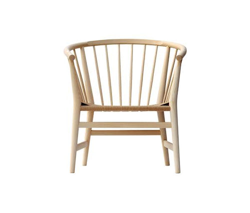 PP112 Easy Chair