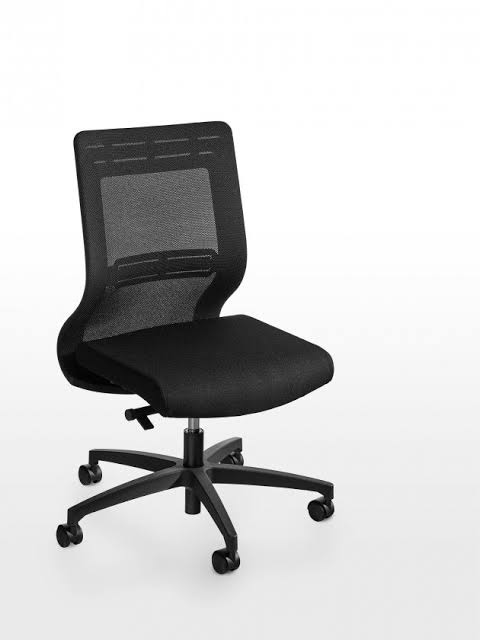 Benuna Task Chair With Arms