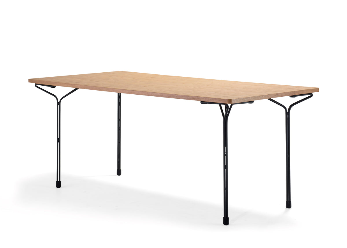 Strand Table 1800 x 1200 x 720