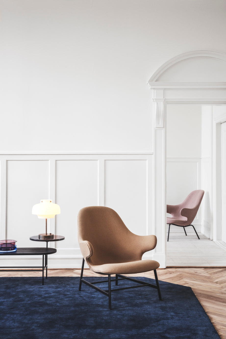 Catch Easy Chair, Flat Tube Base