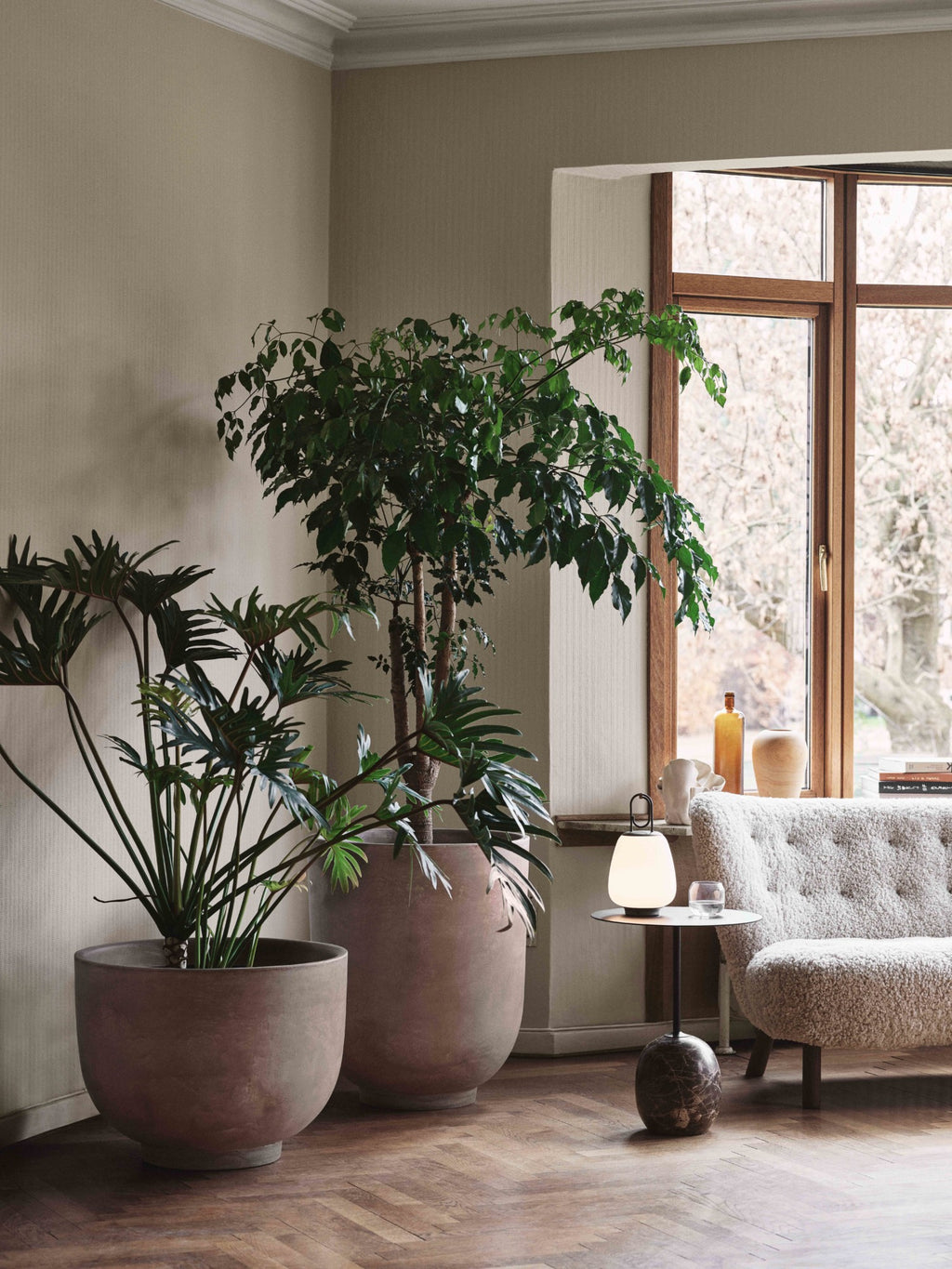 Lucca SC51 Table Lamp