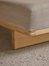 BM0865 Daybed - Inc. Timber Base & Seat