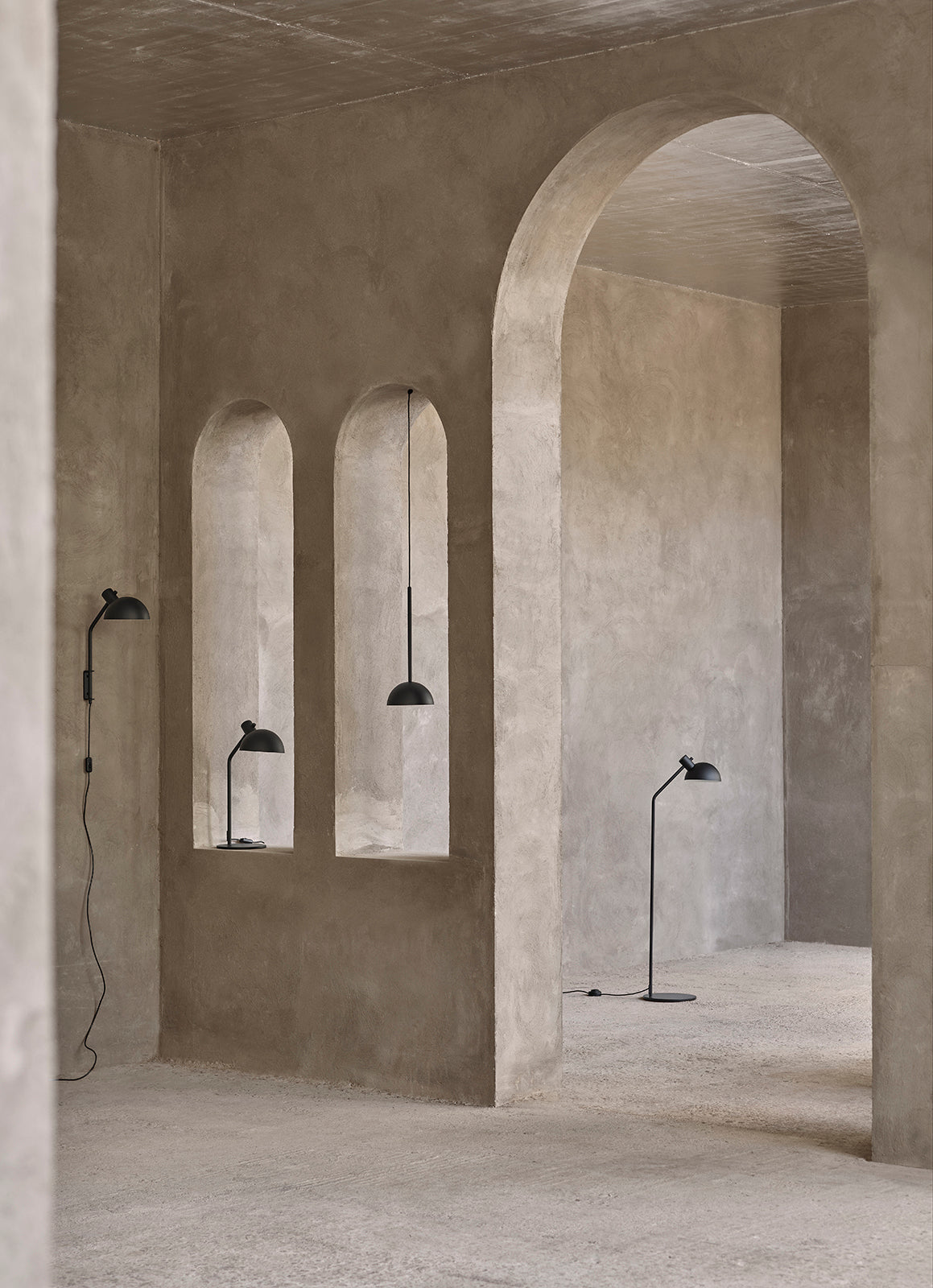 MO320 Floor Lamp