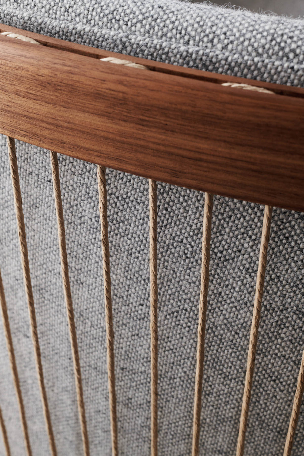 RF1903 Sideways Sofa In Oak Base