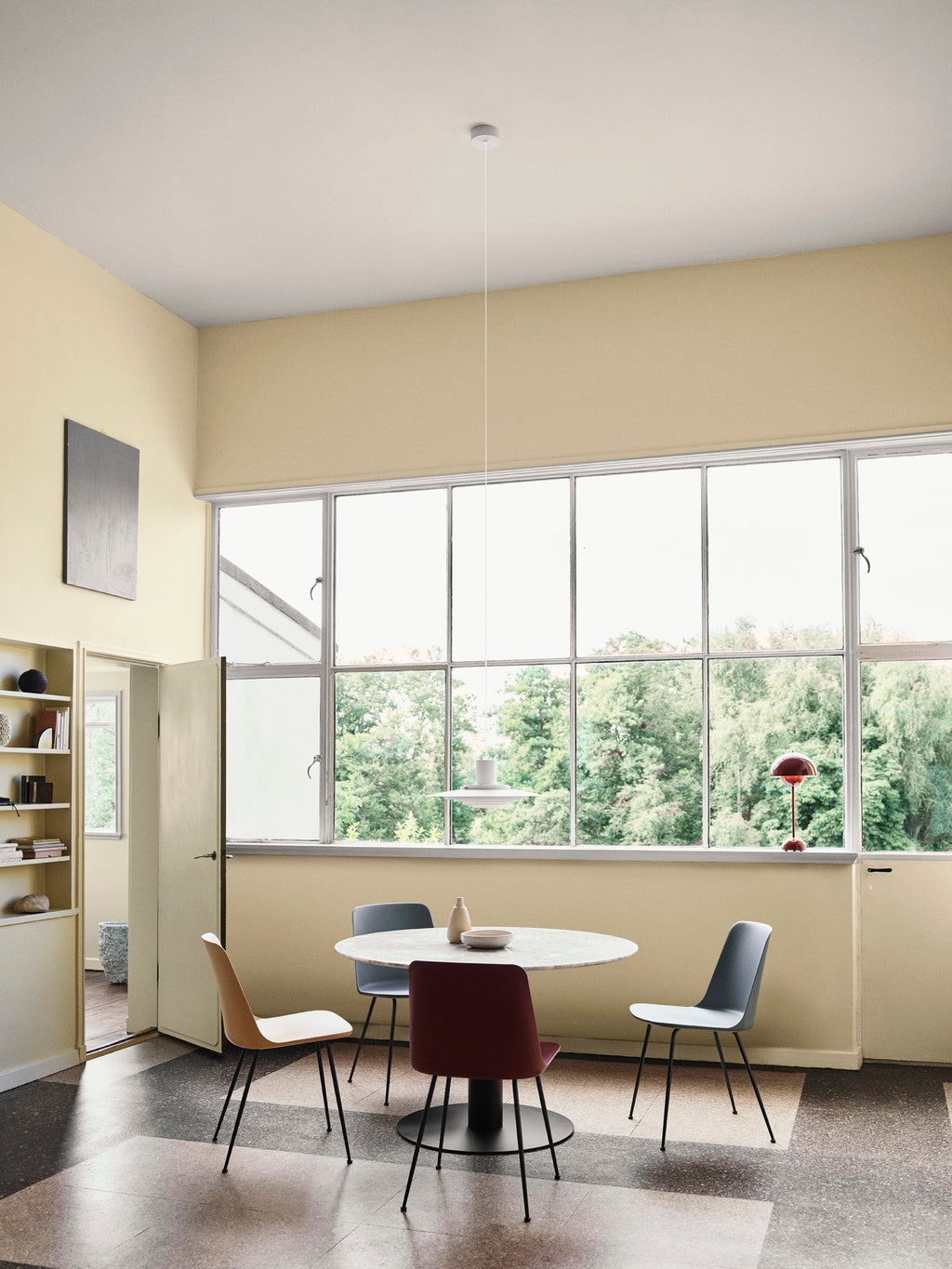 Rely HW7 Chair