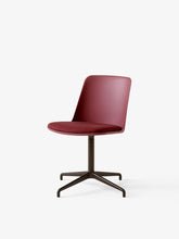 Rely HW12 Chair