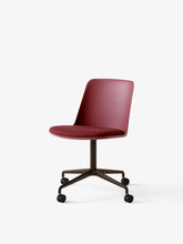 Rely HW22 Chair