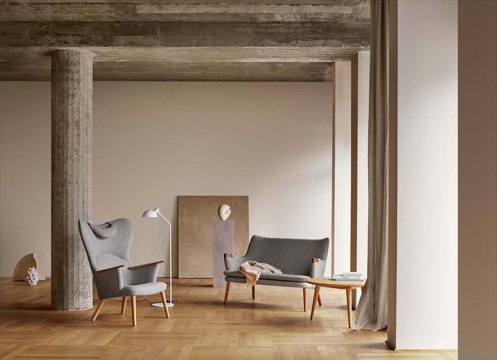 CH78 Lounge Chair - Oak Base