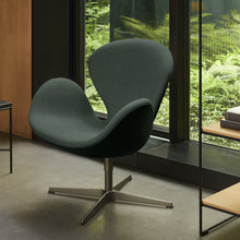 Swan Lounge Chair