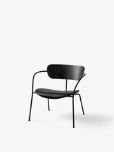 Pavilion AV6 Lounge – Seat Upholstered