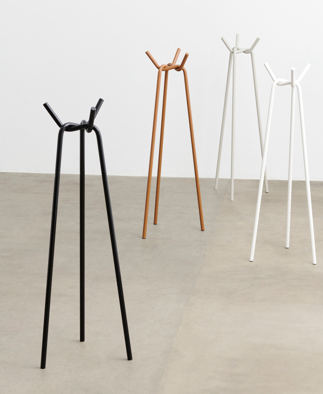 Knit Free-standing Coat Rack