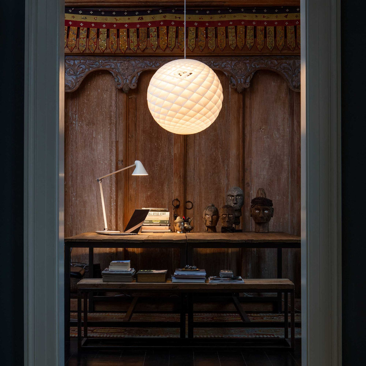 Patera Pendant, ø600mm Dia