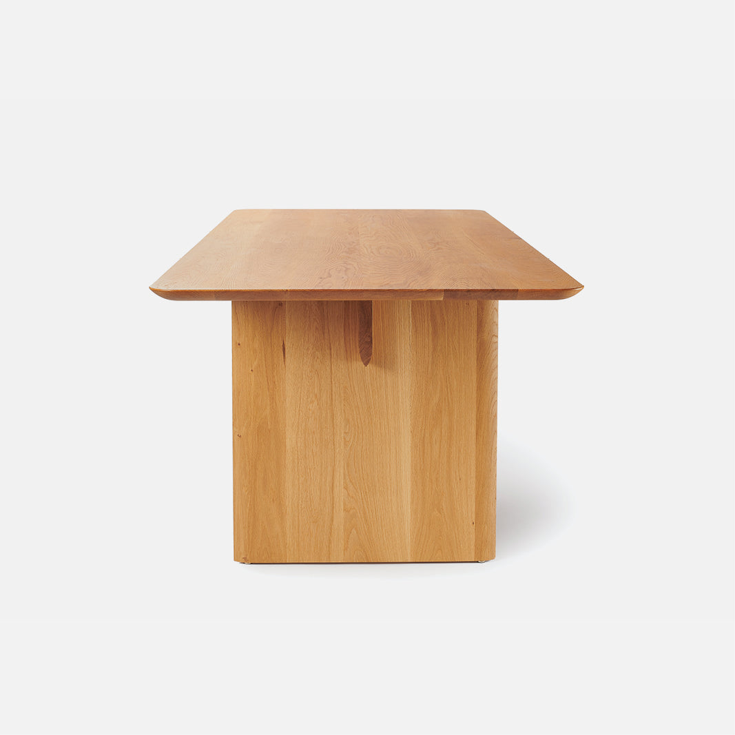 Nami dining table rectangle