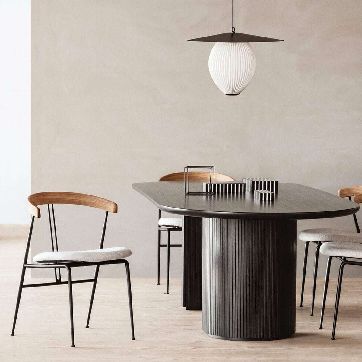 Moon Table - Elliptical 290x105, Solid