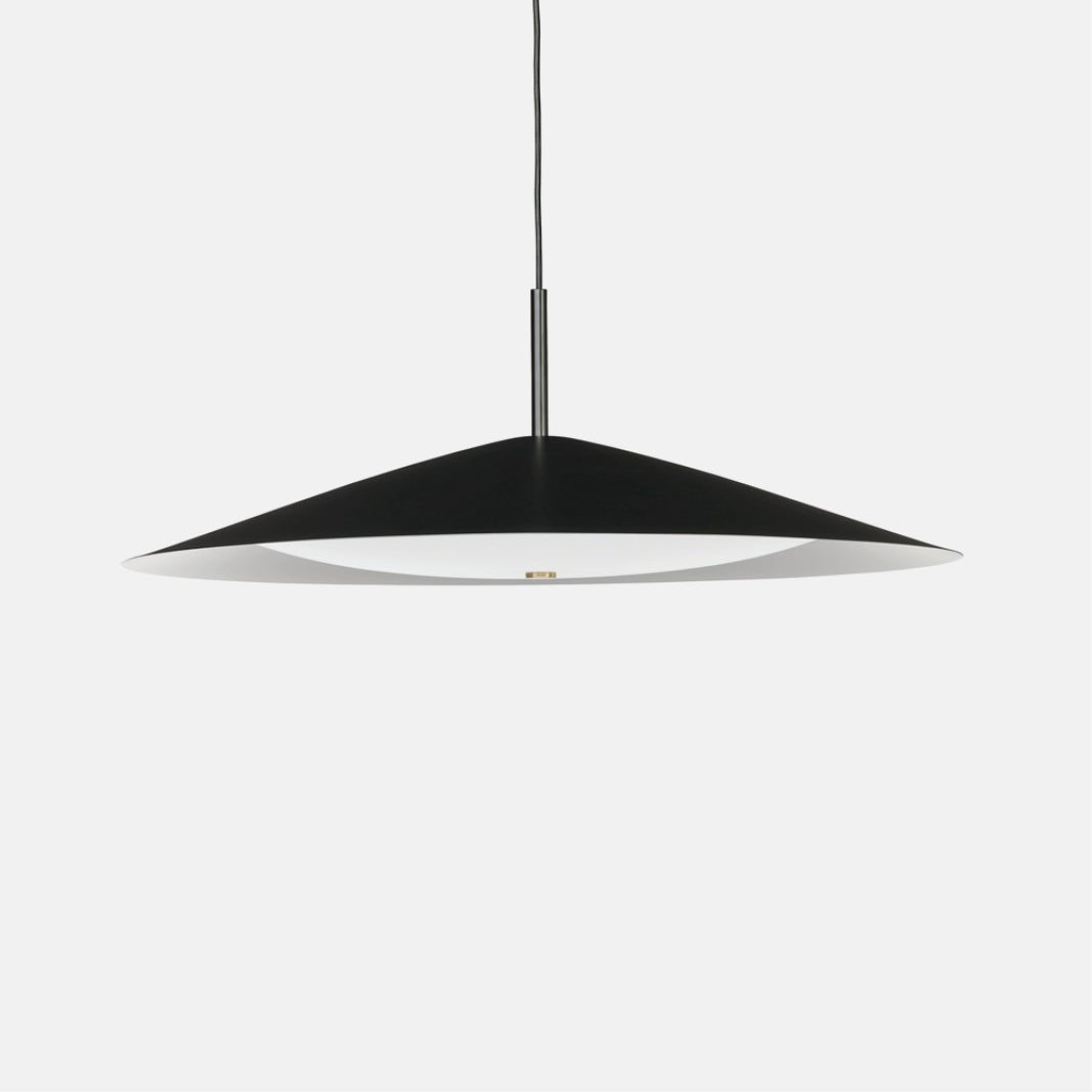 Broad Pendant 800dia