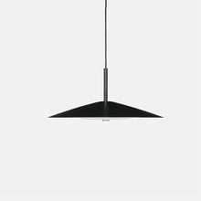 Broad Pendant 500dia