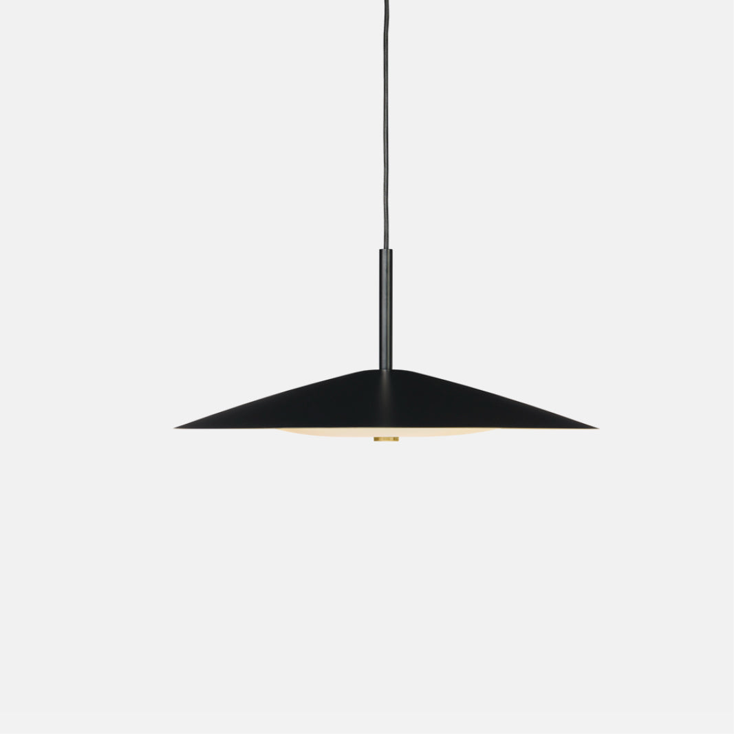 Broad Pendant 500dia
