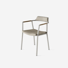 Vipp711 Open-Air Chair
