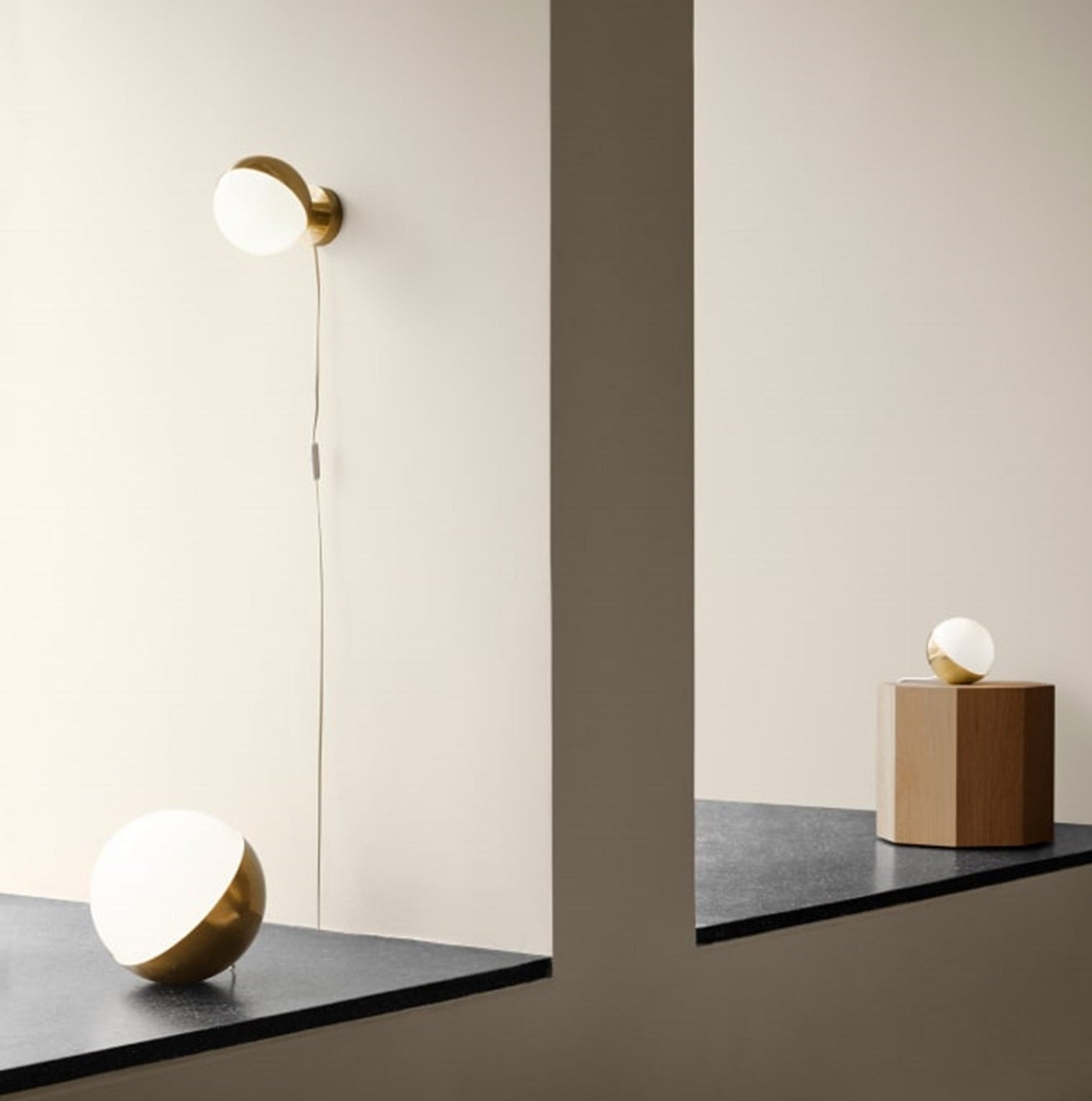 VL Studio Wall Lamp