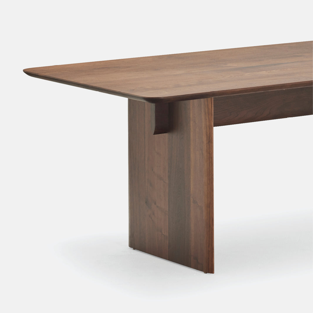Nami dining table rectangle