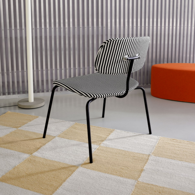 Kevi 4-Leg Lounge Unupholstered
