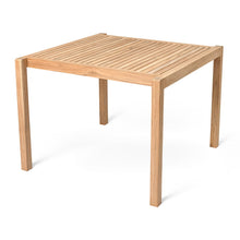 AH Outdoor Dining Table