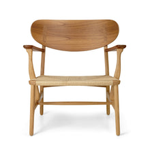 CH22 Lounge Chair