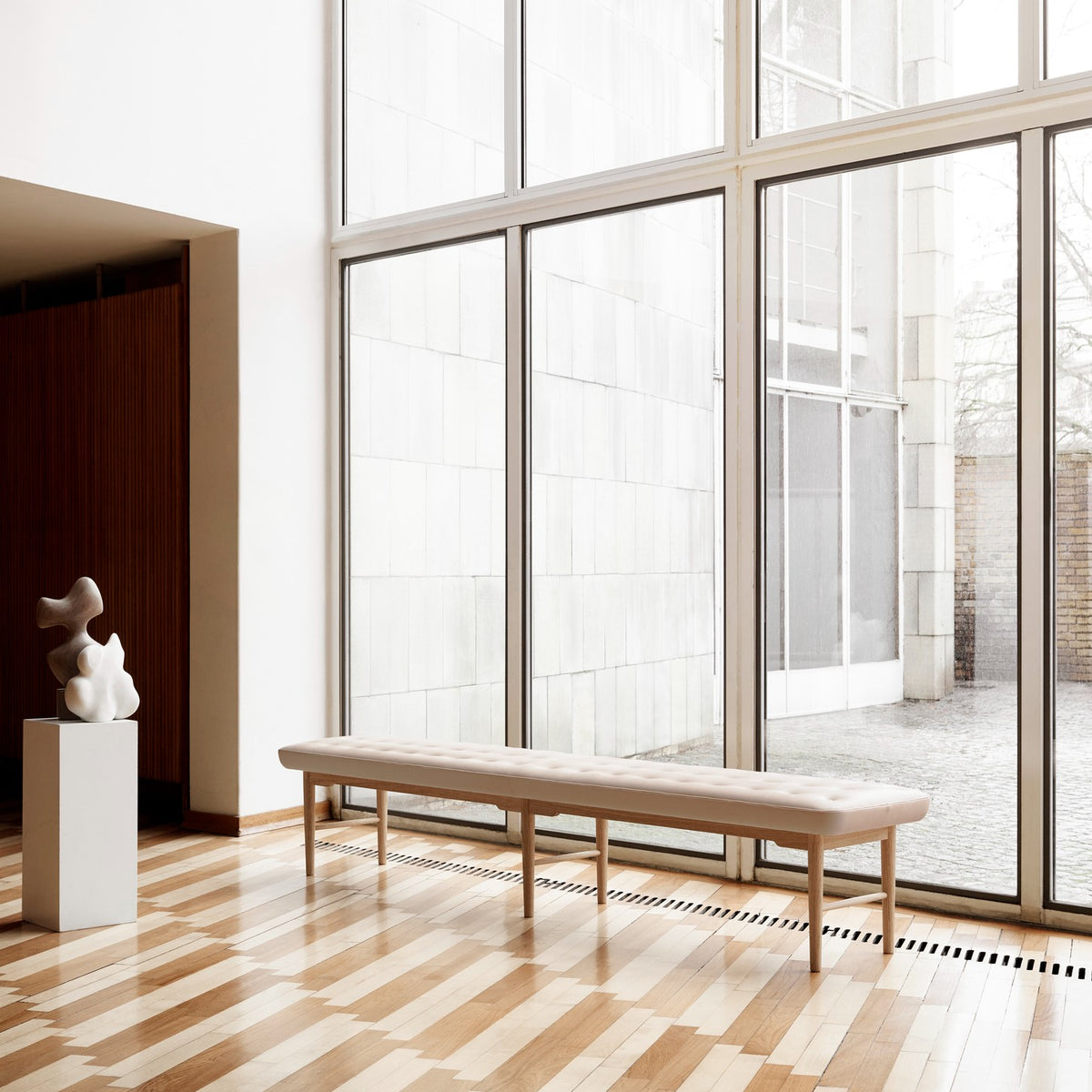 VLA75 Foyer Series Bench