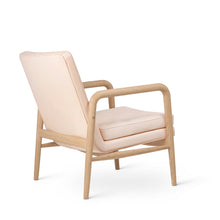 VLA76 Foyer Series Chair