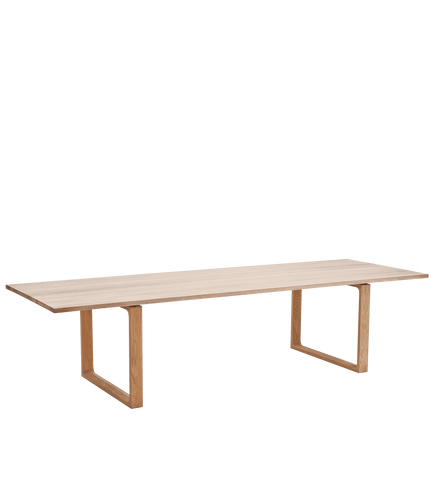 Essay Table CM27 272x100cm