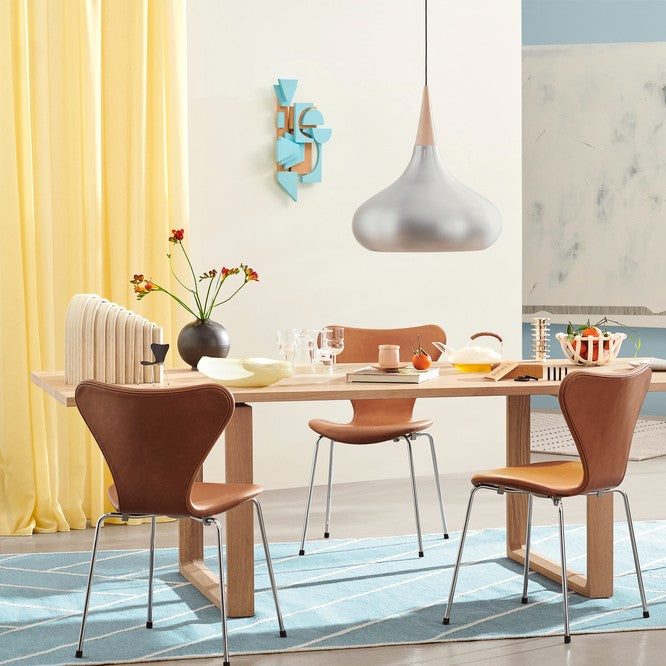 Essay Table 272x100cm