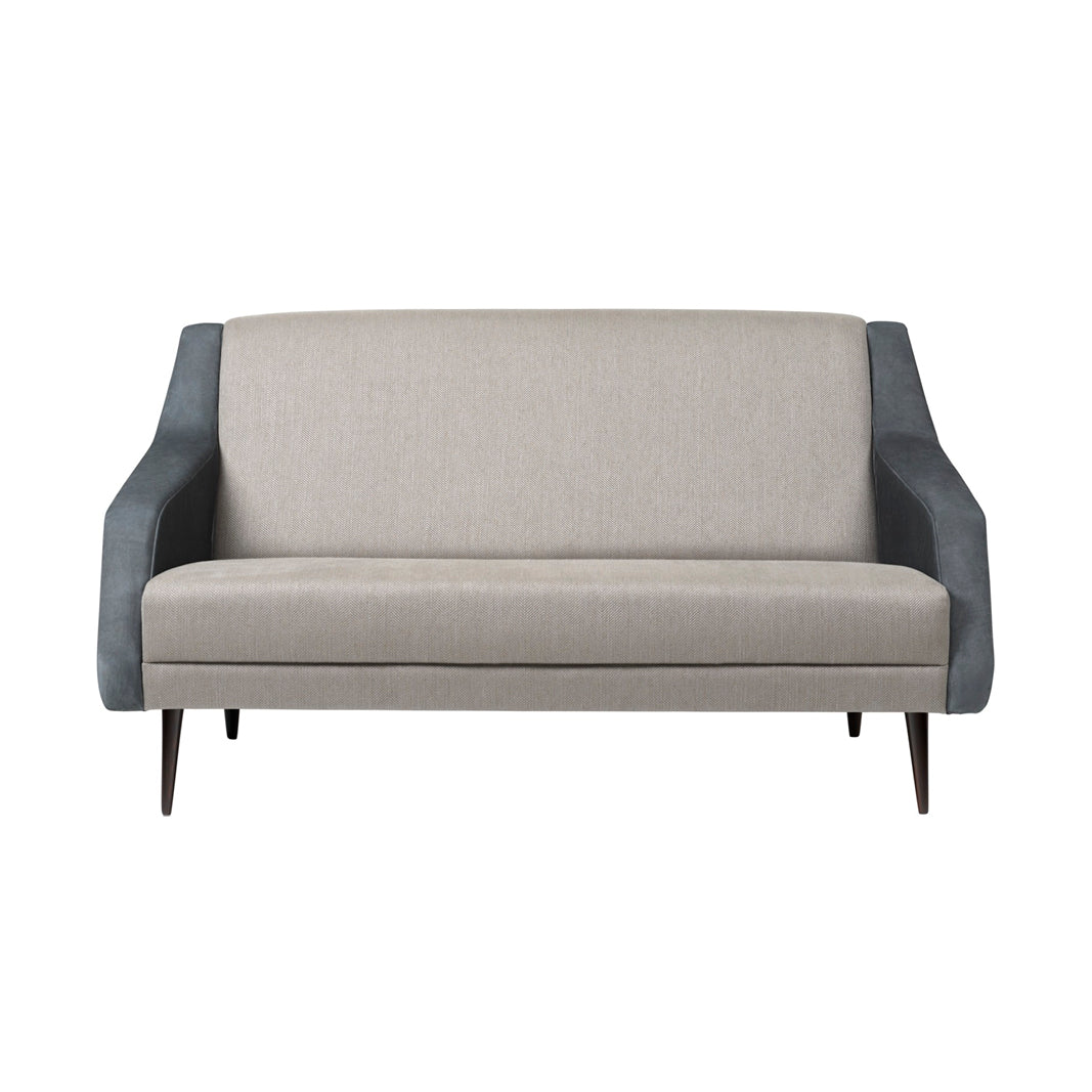 CDC.2 Sofa - Wood Base 143x82
