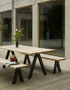 Overlap Table Black