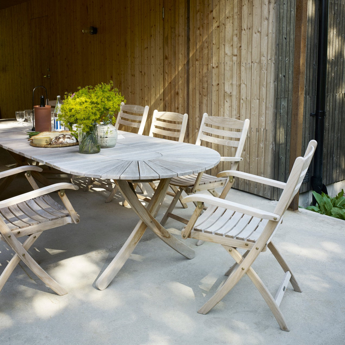 Selandia Table