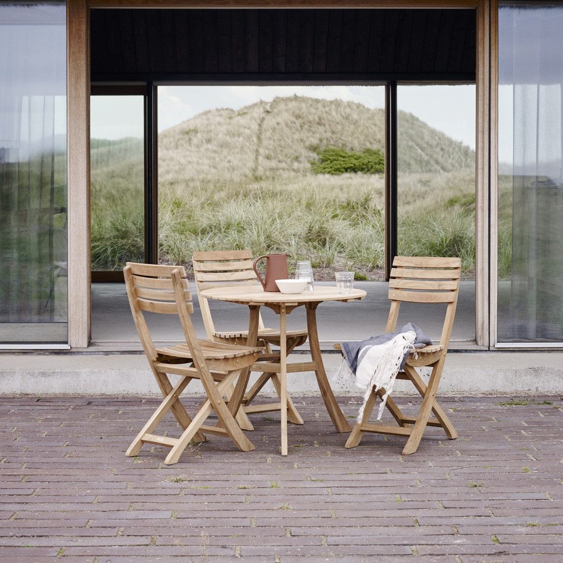 Vendia Table Ø75