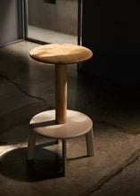 Massif AV39 Counter Stool