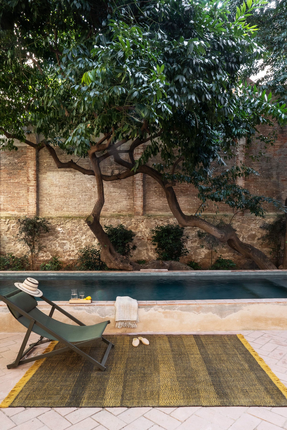 Tres Outdoor Texture Mustard Rug - 250x3