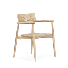 E008 Embrace Dinning Chair