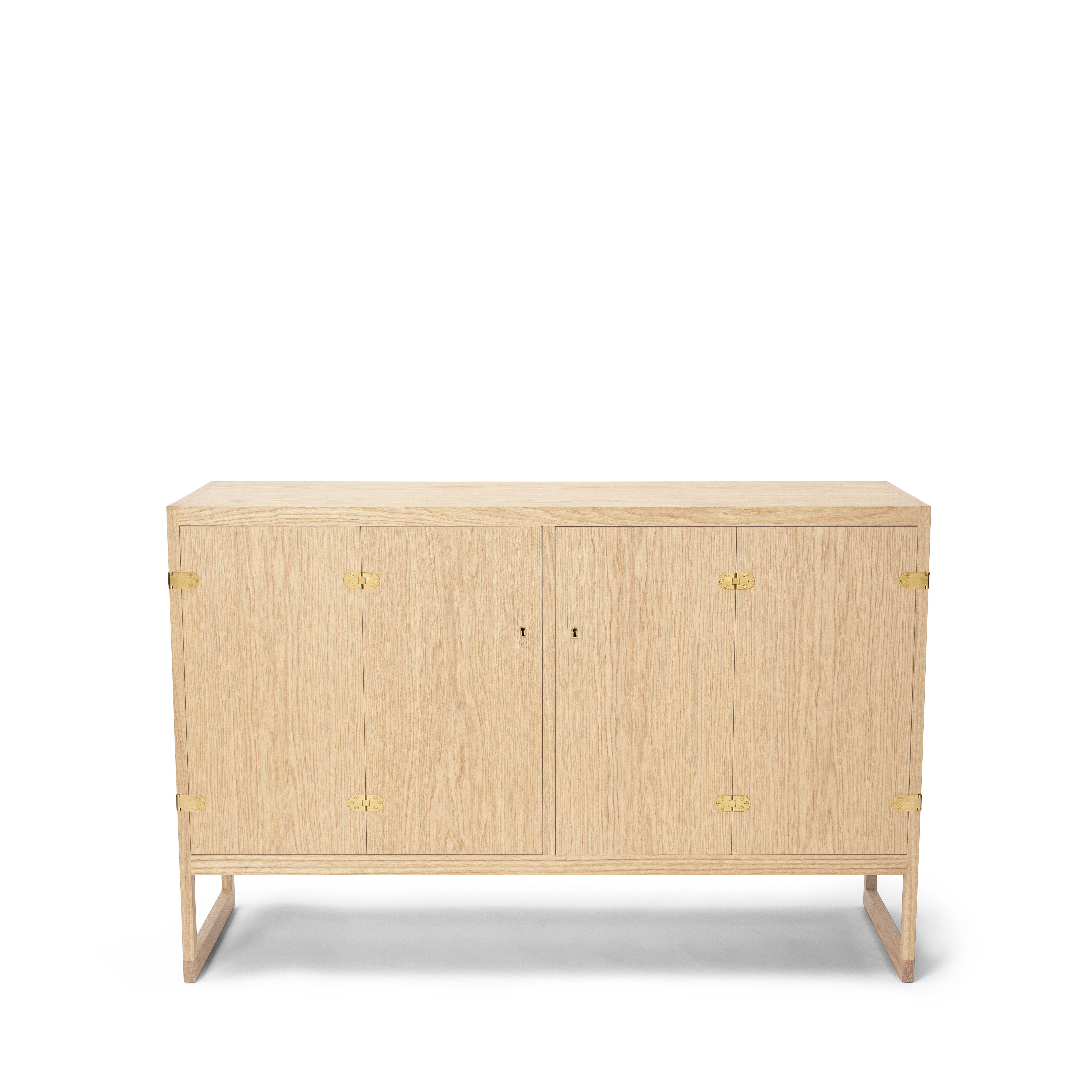 BM0057 Sideboard