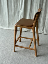Boardwalk 650 S w/Back UPH S+B Light Oak
