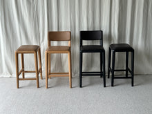 Boardwalk 650 S w/Back UPH S+B Light Oak