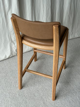 Boardwalk 650 S w/Back UPH S+B Light Oak