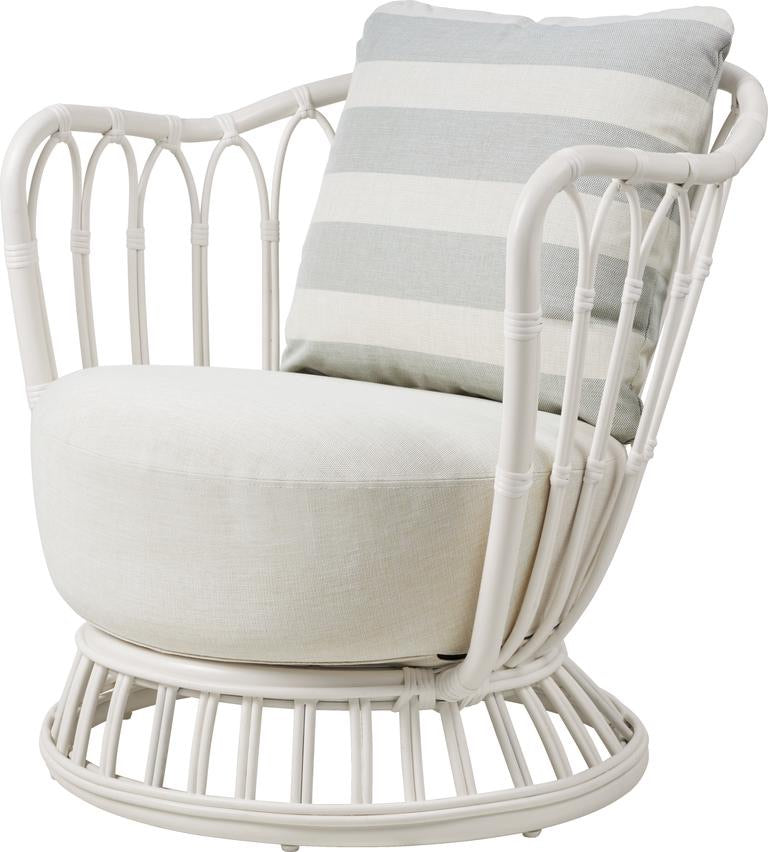 Gubi Grace Outdoor Lounge Chair