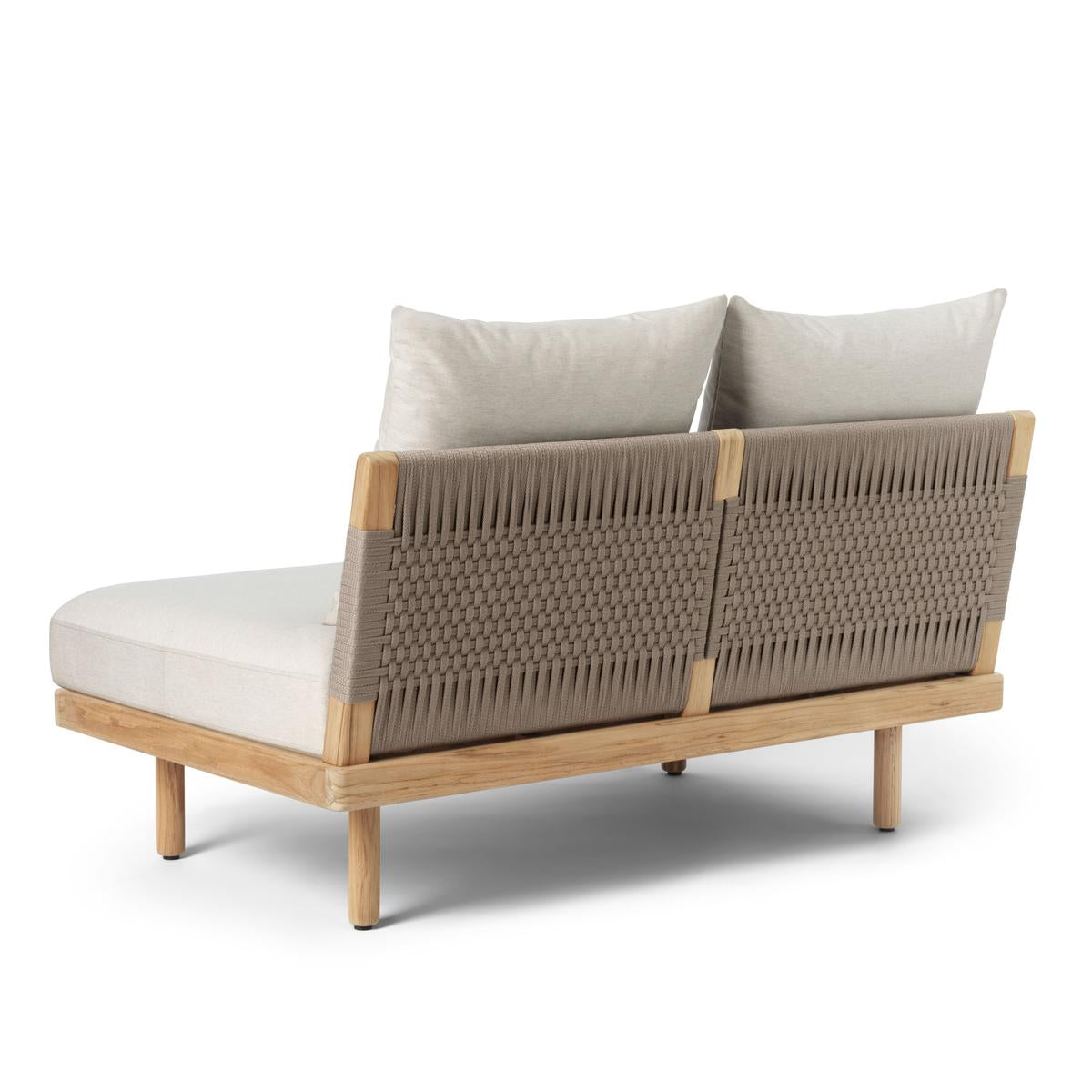 E500 Embrace Outdoor Lounge - Teak