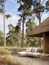 E500 Embrace Outdoor Lounge - Teak