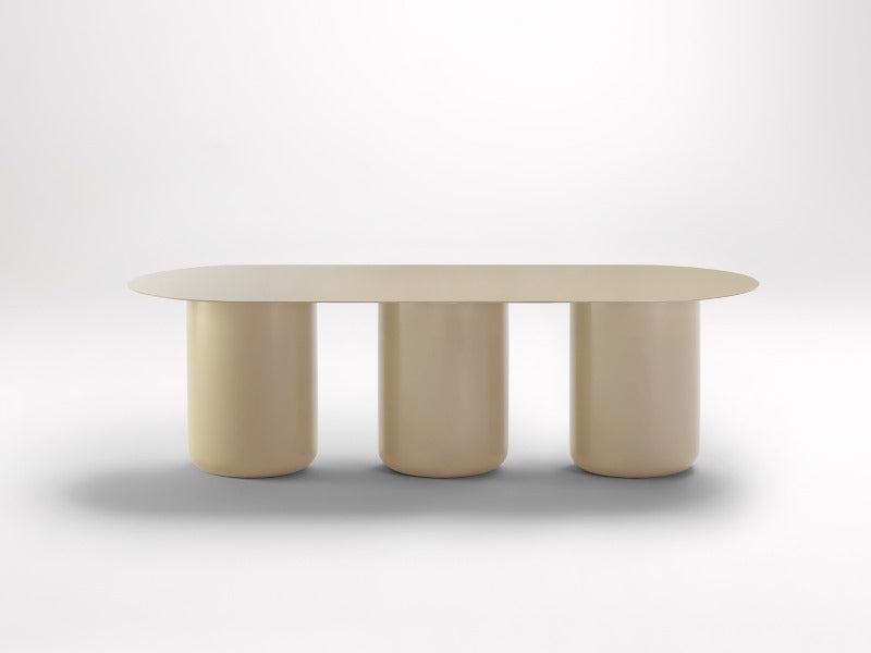 Sequence Table 03 Outdoor